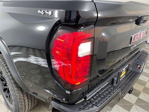 New 2026 GMC Canyon Elevation image 14