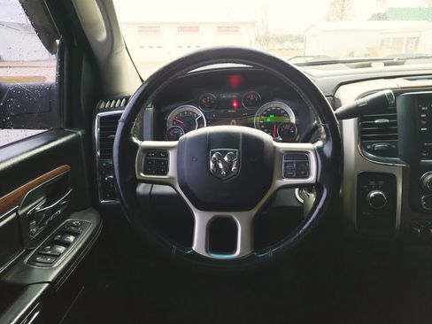 Used 2018 RAM 2500 Laramie image 10