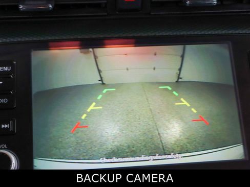 Used 2021 Nissan Kicks SV image 18