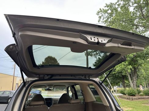 Used 2002 Ford Explorer XLT image 34