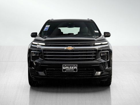 New 2026 Chevrolet Traverse High Country w/ LPO, Floor Liner Package image 2