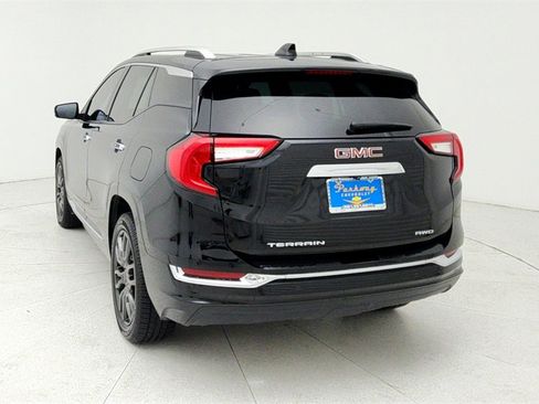 Certified 2023 GMC Terrain Denali w/ Black Diamond Edition image 5