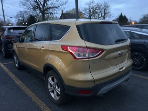 Used 2014 Ford Escape SE image 7