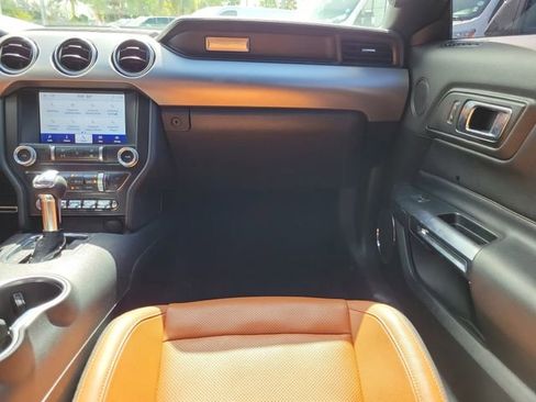 Certified 2022 Ford Mustang Premium image 12