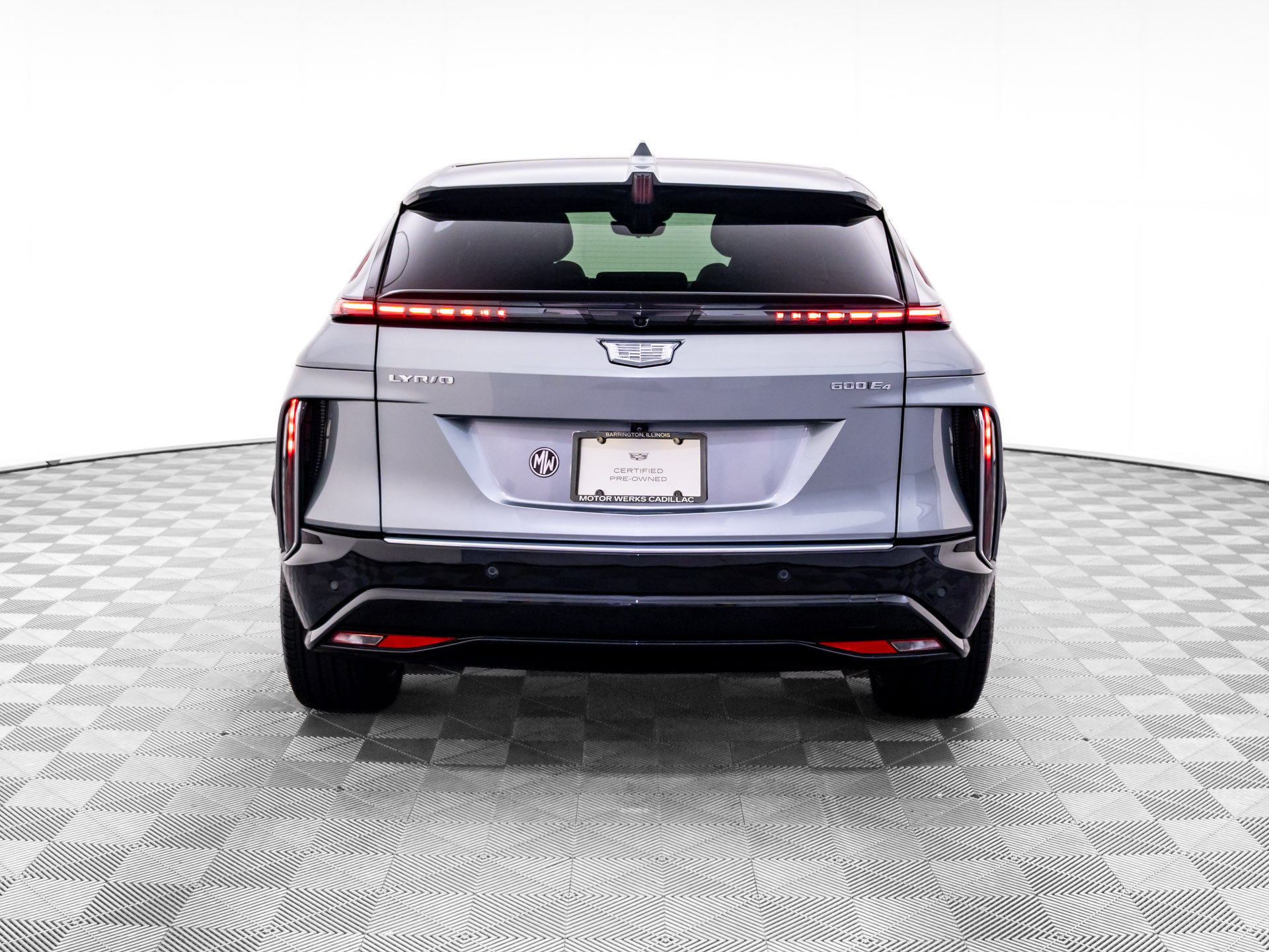 Certified 2025 Cadillac Lyriq Luxury w/ LPO, Floor Liner Package AWD/4WD image 4