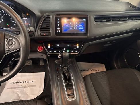 Used 2021 Honda HR-V EX image 18