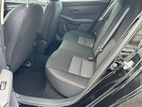 Used 2025 Nissan Sentra SV FWD image 12