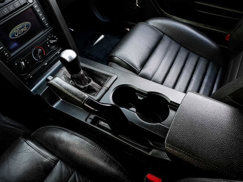 Used 2007 Ford Mustang Shelby GT500 RWD image 21
