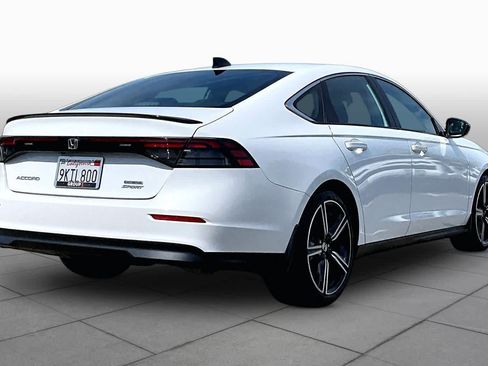 Used 2024 Honda Accord Sport image 12