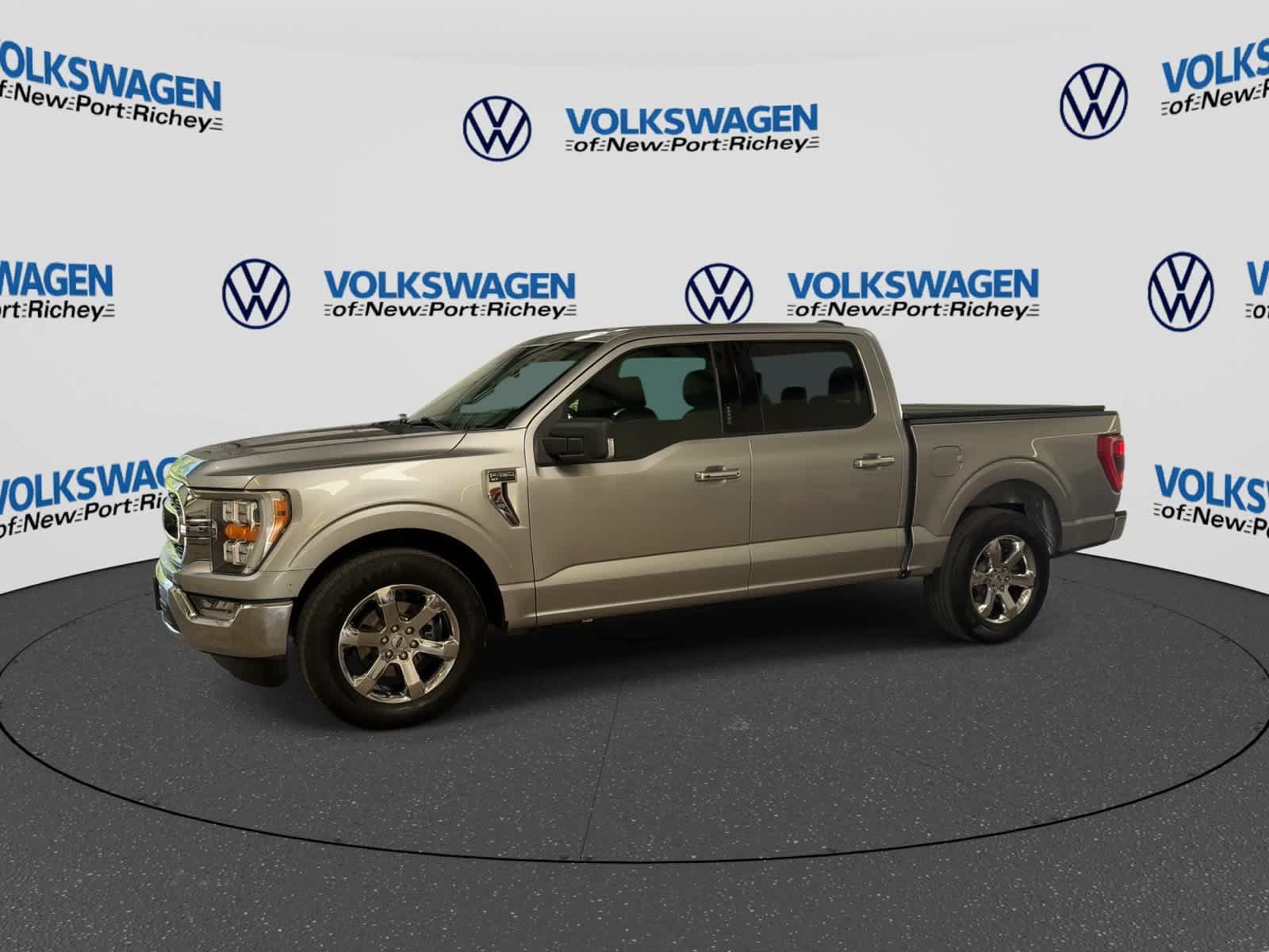 Used 2022 Ford F150 XLT w/ Equipment Group 302A High RWD image 4
