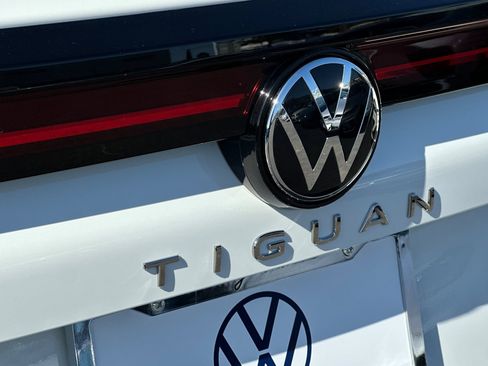 New 2025 Volkswagen Tiguan S image 7
