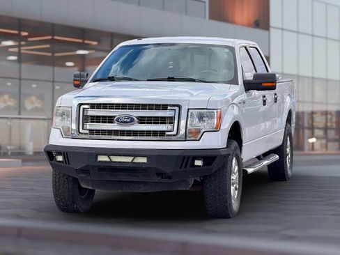 Used 2014 Ford F150 XLT w/ Equipment Group 302A Luxury image 2