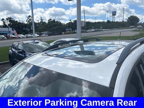 Used 2015 Subaru Forester 2.5i Limited AWD/4WD image 10