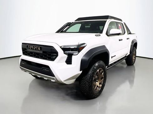 New 2025 Toyota Tacoma 4x4 Double Cab Hybrid image 6