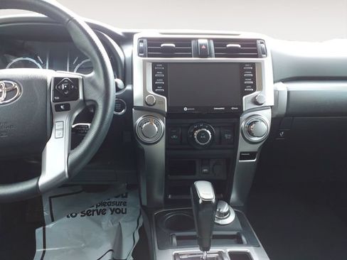 Used 2024 Toyota 4Runner TRD Sport w/ Technology Package AWD/4WD image 11