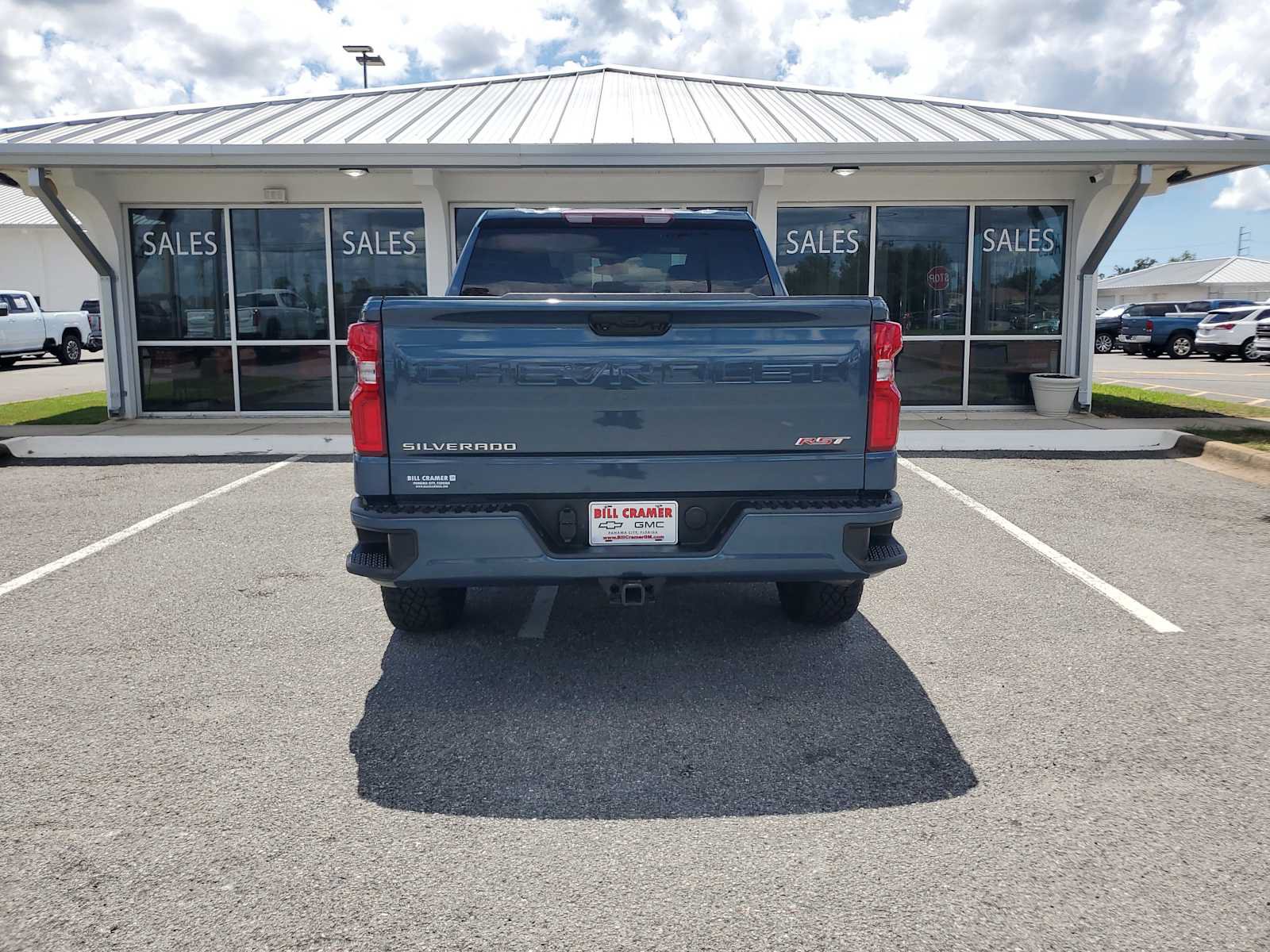 Used 2024 Chevrolet Silverado 1500 RST RWD image 4