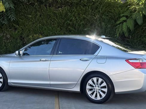 Used 2015 Honda Accord EX-L image 6