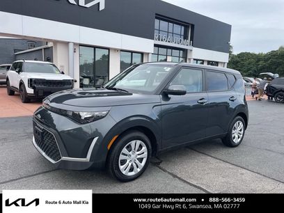 Used 2025 Kia Soul LX