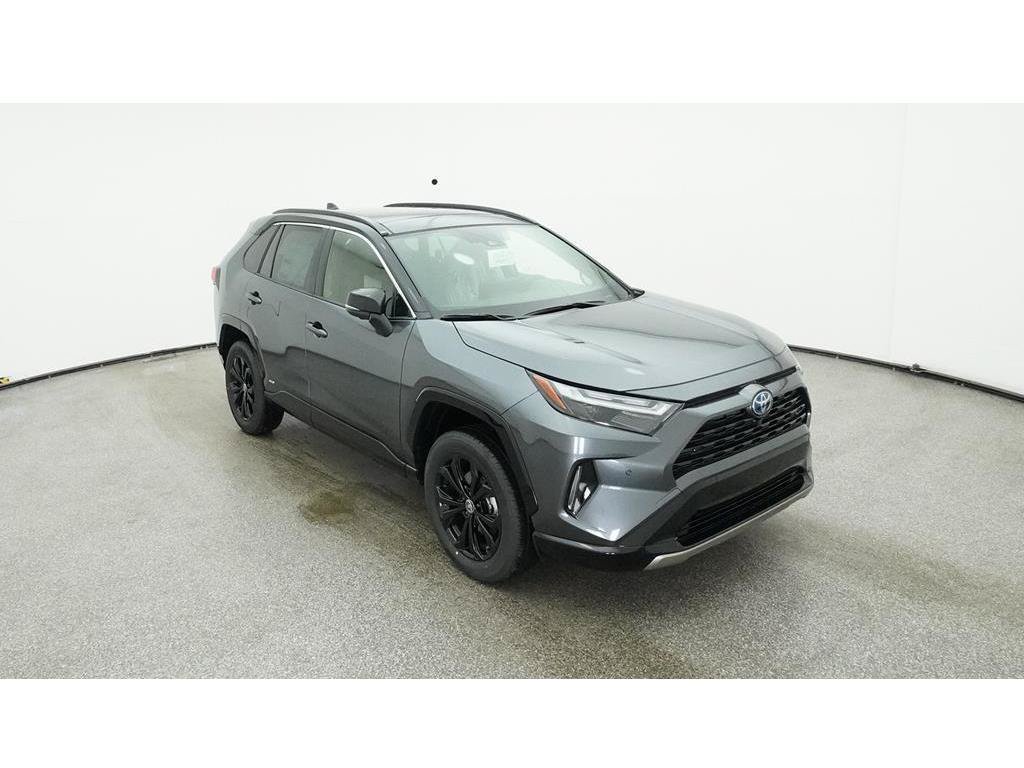 Used 2024 Toyota RAV4 XSE w/ Advanced Technology Package AWD/4WD image 17