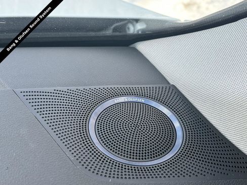 Used 2017 Audi Q5 2.0T Premium Plus w/ Technology Package image 11