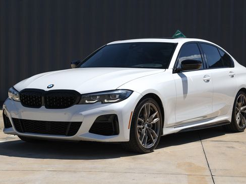 Used 2022 BMW M340i w/ Premium Package RWD image 4