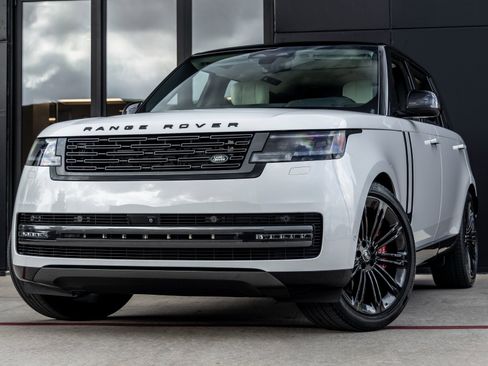Used 2025 Land Rover Range Rover Long Wheelbase Autobiography image 1