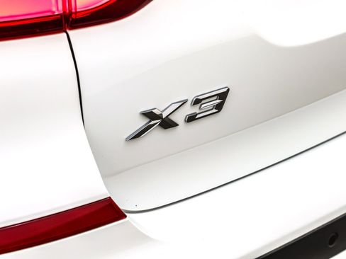 Used 2020 BMW X3 sDrive30i w/ Premium Package image 9