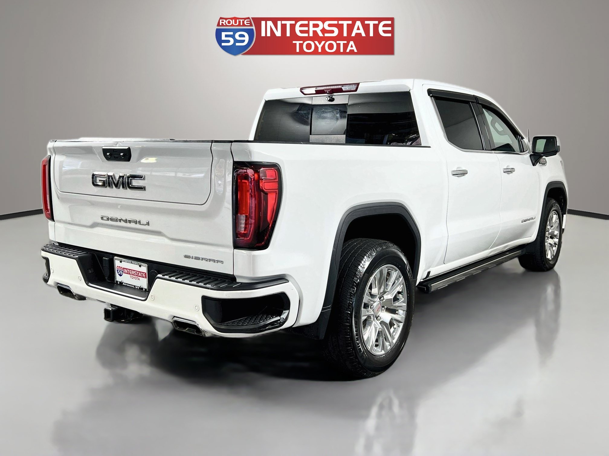 Used 2023 GMC Sierra 1500 Denali AWD/4WD image 7