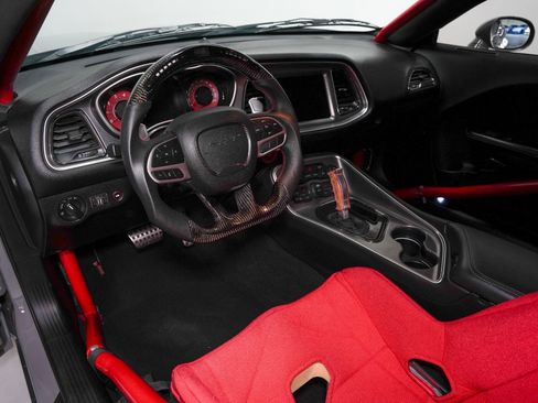 Used 2019 Dodge Challenger SRT Hellcat Redeye RWD image 12