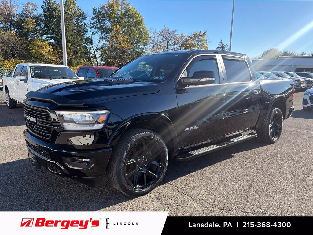 Used 2022 RAM 1500 Laramie AWD/4WD image 1