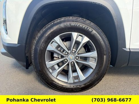 Certified 2026 Chevrolet Equinox LT w/ Convenience Package II AWD/4WD image 24