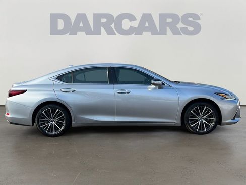 Certified 2024 Lexus ES 350 w/ Premium Package image 6