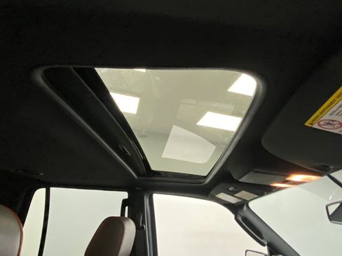 Used 2017 Ford Expedition EL King Ranch image 24