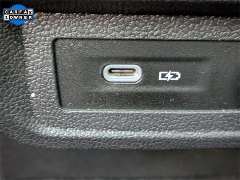 Certified 2024 Volkswagen Tiguan SEL R-Line image 15