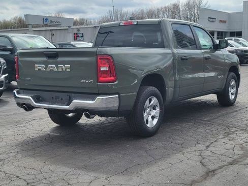Used 2026 RAM 1500 Big Horn AWD/4WD image 3