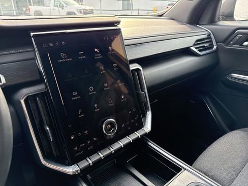 Certified 2025 GMC Acadia Elevation image 34