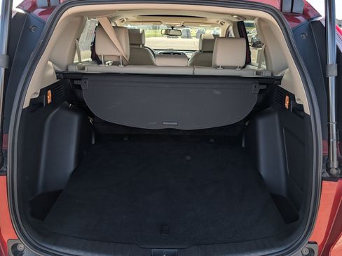 Used 2018 Honda CR-V Touring image 19