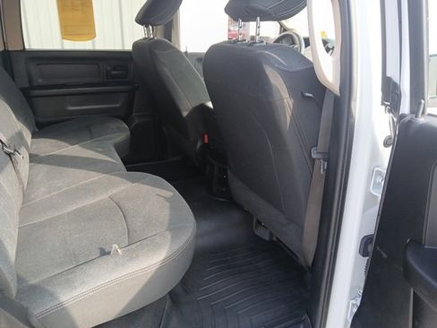 Used 2020 RAM 3500 Tradesman image 32