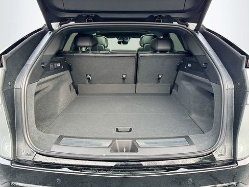 New 2026 Cadillac Lyriq Premium Sport AWD/4WD image 27