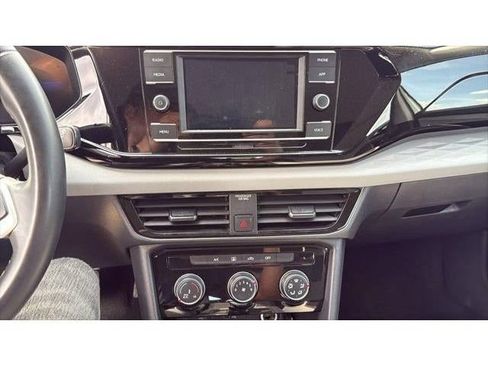 Used 2024 Volkswagen Taos S FWD image 10