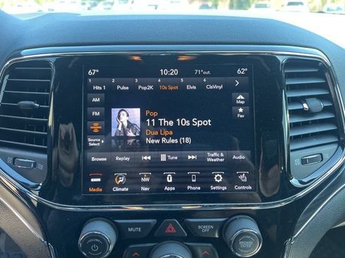Used 2020 Jeep Grand Cherokee Limited AWD/4WD image 29
