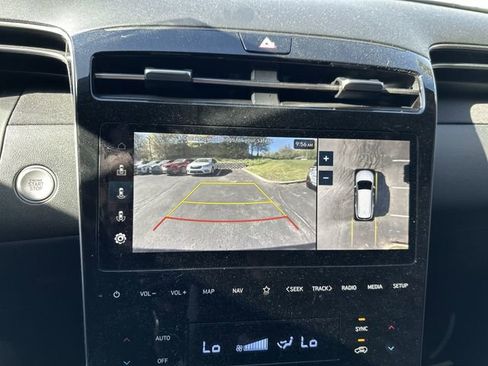 Used 2023 Hyundai Tucson Limited AWD/4WD image 19