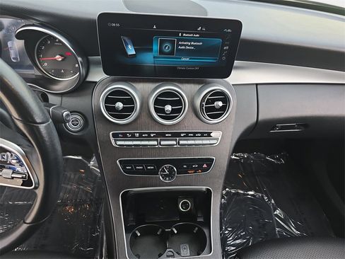 Used 2020 Mercedes-Benz C 300 Sedan image 23