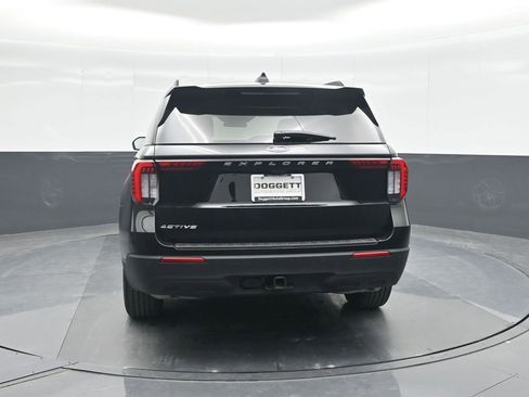 New 2026 Ford Explorer Active image 17