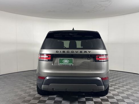Used 2017 Land Rover Discovery First Edition AWD/4WD image 11