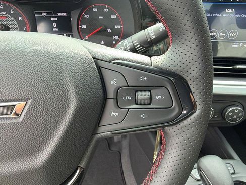 New 2026 Chevrolet Trax RS w/ Sunroof Package FWD image 24