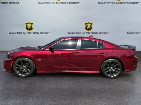 Used 2020 Dodge Charger Scat Pack w/ Navigation & Travel Group RWD image 2