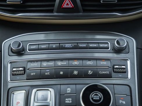 Used 2023 Hyundai Santa Fe Calligraphy FWD image 24