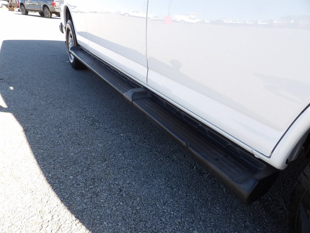 Used 2021 Chevrolet Express 3500 LT w/ LT Preferred Equipment Group RWD image 40