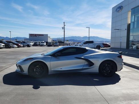 Used 2023 Chevrolet Corvette Stingray Preferred Cpe image 9